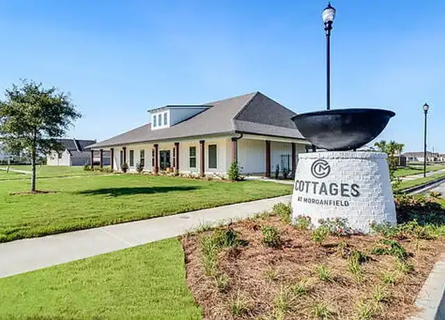 Property at Cottages at Morganfield - 3089 James Ct, Lake Charles, LA, 70615, 2-3 beds, 2 baths, [object Object]