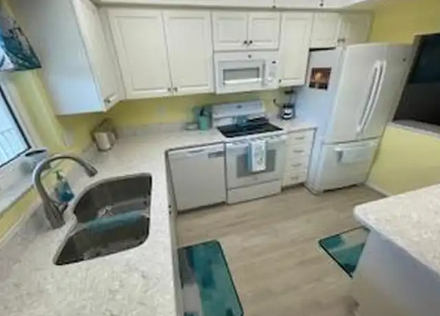 Property at 3635 Lake Bayshore Dr Unit J410, Bradenton, FL, 34205, 2 beds, 2 baths, [object Object]