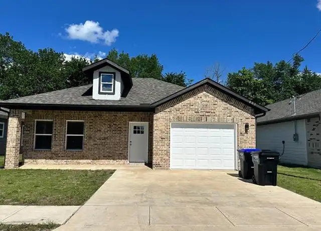 Property at 805 Sayle St, Greenville, TX, 75401, 3 beds, 2 baths, [object Object]