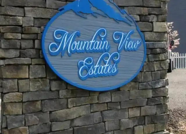 Property at 5202 Kaustin Dr, Morgantown, WV, 26501, 2 beds, 2 baths, [object Object]