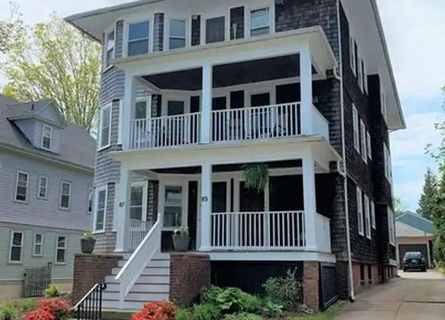 Property at 85 Larch St Unit 3, Providence, RI, 02906, 3 beds, 1 bath, [object Object]