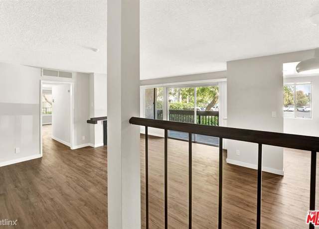Photo of 1107 Summertime Ln, Culver City, CA 90230