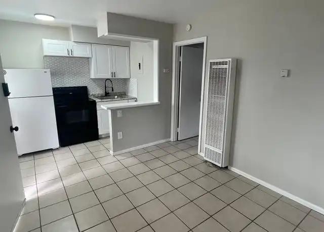 Property at 2926 W Bijou St Unit D, Colorado Springs, CO, 80904, 1 bed, 1 bath, [object Object]