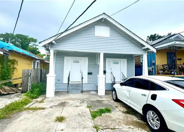 Property at 9114 Fig St, New Orleans, LA, 70118, 3 beds, 1 bath, [object Object]