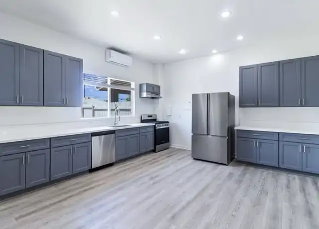 Property at 18739 Juniper St Unit 3, Hesperia, CA, 92345, 4 beds, 2 baths, [object Object]