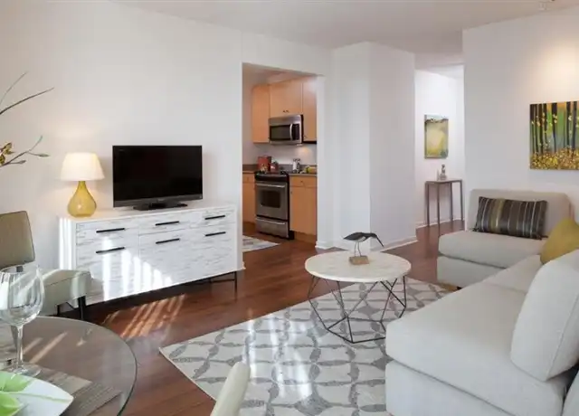 Property at 531 N Kingsbury St Unit 14, Chicago, IL, 60654, 1 bed, 1 bath, [object Object]