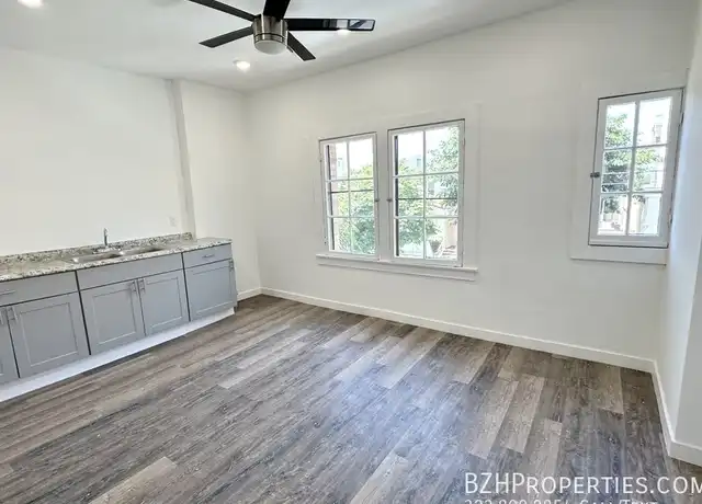 Property at 1316 S Mariposa Ave Unit 202, Los Angeles, CA, 90006, 2 beds, 1 bath, [object Object]