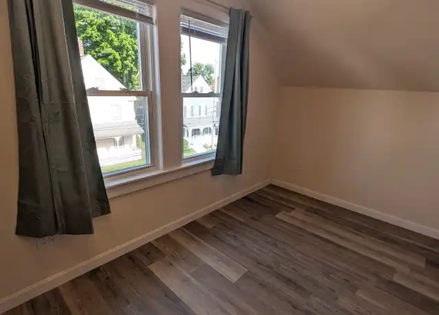 Property at 41 Gilbert St, Framingham, MA, 01702, 3 beds, 2 baths, [object Object]