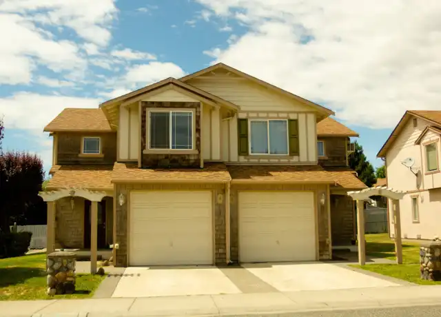 Property at 2101 Yellowstone St Unit A, Ellensburg, WA, 98926, 4 beds, 2.5 baths, [object Object]