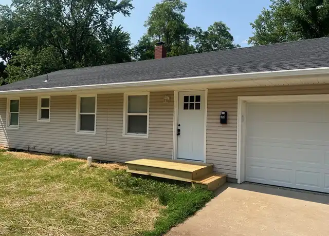 Property at 409 Anderson St, Warrensburg, MO, 64093, 6 beds, 2 baths, [object Object]