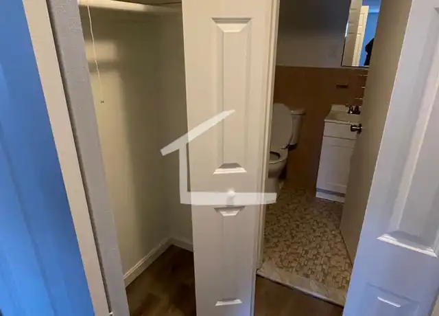 Property at 3 Old Colony Ln, Arlington, MA, 02476, 1 bed, 1 bath, [object Object]
