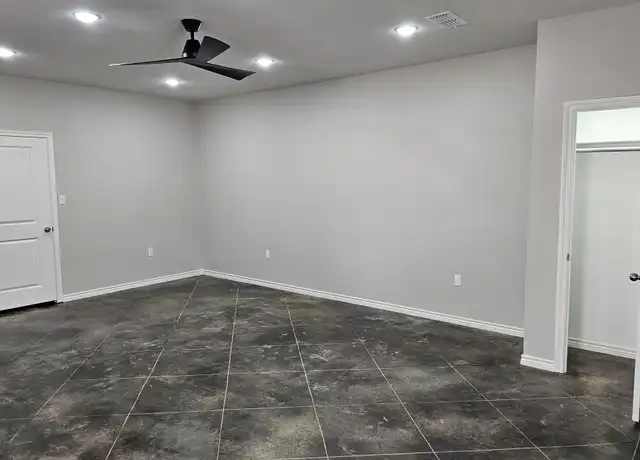 Property at 705 County Road 326 E Unit 1, Tyler, TX, 75706, 3 beds, 2 baths, [object Object]