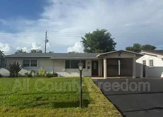 Property at 8260 NW 16th St, Pembroke Pines, FL, 33024, 3 beds, 2 baths, [object Object]