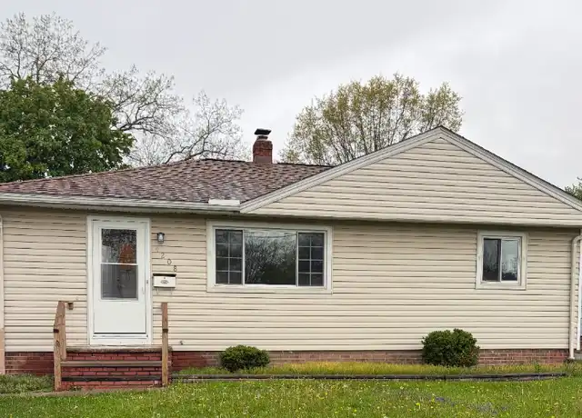 Property at 4208 E 189th St, Cleveland, OH, 44122, 3 beds, 1 bath, [object Object]