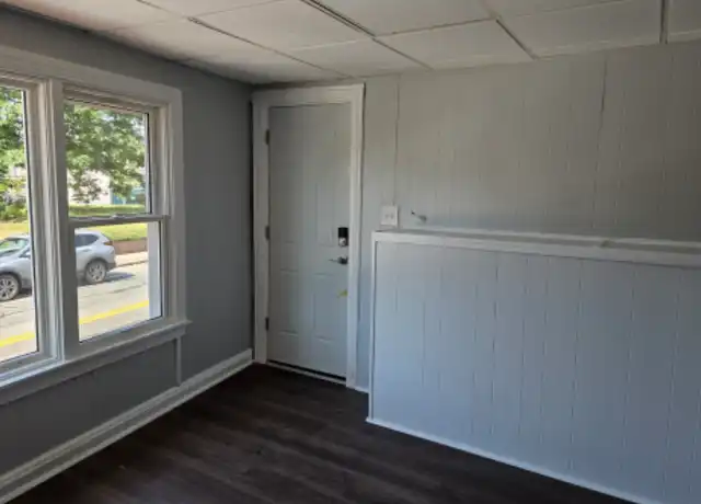 Property at 1971 Smith St Unit 1A, North Providence, RI, 02911, 0 beds, 1 bath, [object Object]