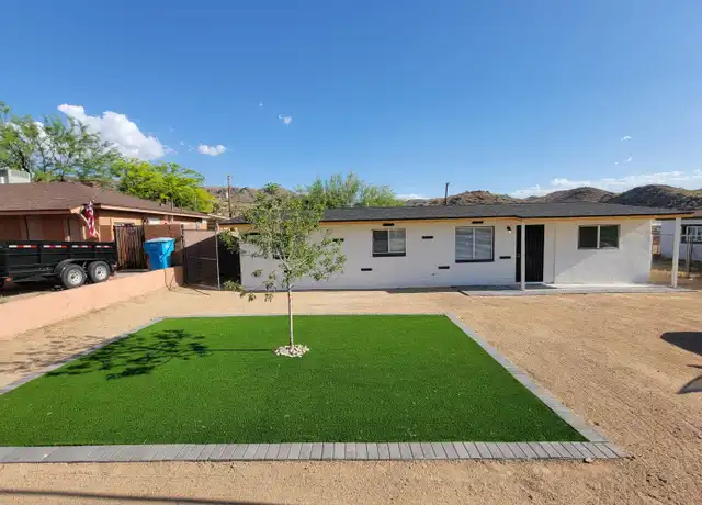 Property at 111 W Buist Ave, Phoenix, AZ, 85041, 3 beds, 2 baths, [object Object]