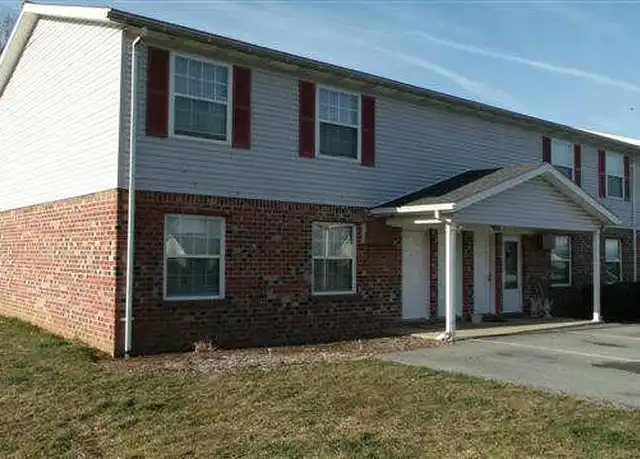 Property at 1780 Wisteria Dr Unit G, Chambersburg, PA, 17202, 2 beds, 1 bath, [object Object]