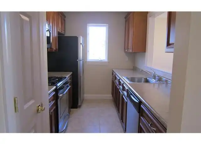 Property at 402 Tondo Cir, Harriman, NY, 10926, 2 beds, 2 baths, [object Object]