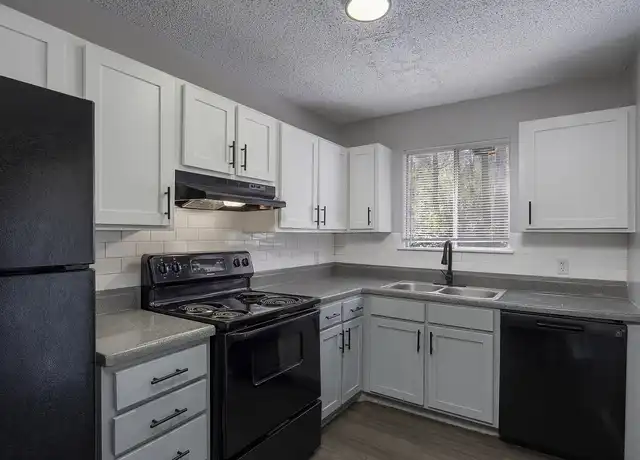 Property at Tanglewood - 7400 Hunt Club Rd, Columbia, SC, 29223, 1-3 bed, 1-2 bath, [object Object]