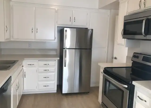 Property at 100 Oceano Ave Unit 28, Santa Barbara, CA, 93109, 2 beds, 2 baths, [object Object]