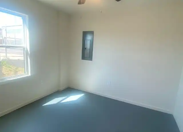 Property at 4800 E Nettleton Ave, Jonesboro, AR, 72401, 2 beds, 1 bath, [object Object]