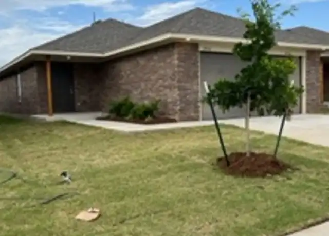 Property at 2936 NW 195th St, Edmond, OK, 73012, 3 beds, 2 baths, [object Object]