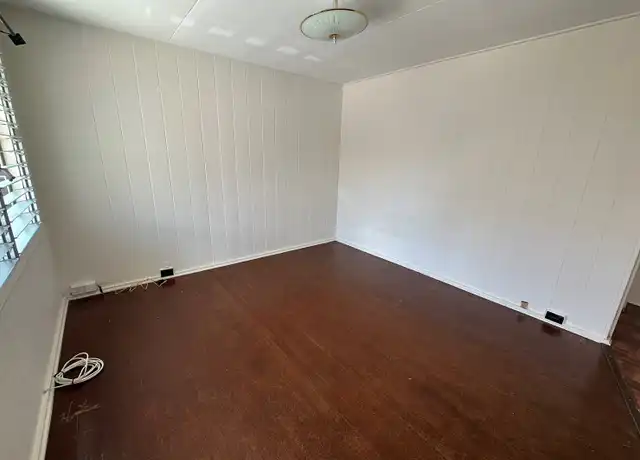 Property at 2956 Varsity Cir Unit F, Honolulu, HI, 96826, 1 bed, 1 bath, [object Object]