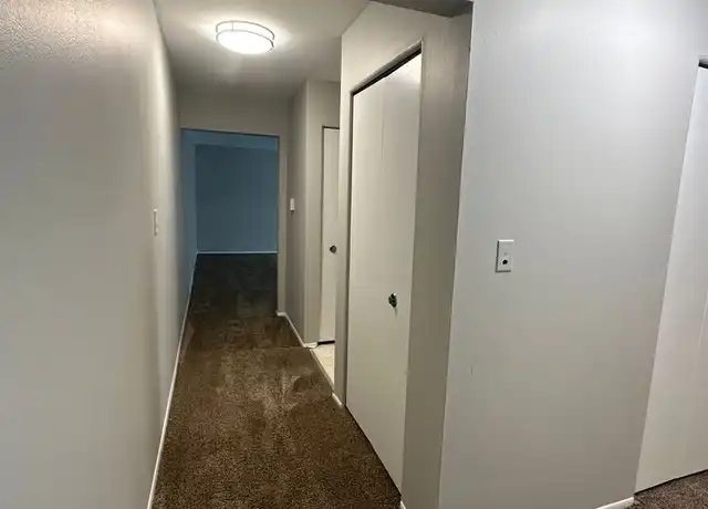 Property at 2200 Berkley Ave Unit 222, Berkley, MI, 48072, 1 bed, 1 bath, [object Object]