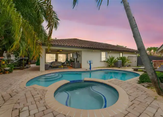 Property at 5316 SW 142nd Pl, Miami, FL, 33175, 3 beds, 2 baths, [object Object]
