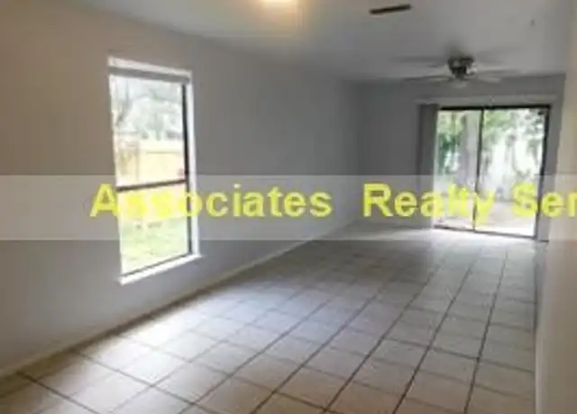 Property at 1404 SW 42nd St Unit B, Gainesville, FL, 32607, 2 beds, 1 bath, [object Object]