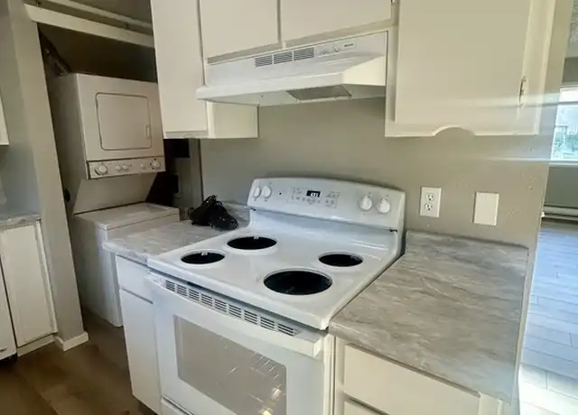 Property at 3435 Redwood Ave Unit 5, Bellingham, WA, 98225, 2 beds, 1.5 baths, [object Object]