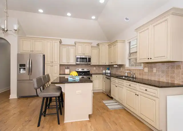 Property at 328 Chimney Rock Blvd, Lafayette, LA, 70508, 3 beds, 2 baths, [object Object]