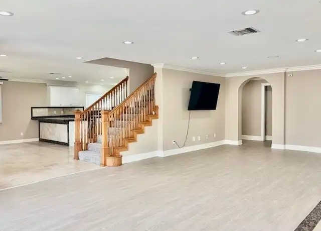 Property at 4138 Patrice Rd, Newport Beach, CA, 92663, 5 beds, 3 baths, [object Object]