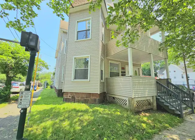 Property at 483 Ferry St Unit 3, New Haven, CT, 06513, 3 beds, 1 bath, [object Object]