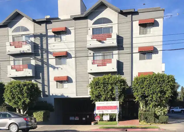 Property at 13719 Oxnard St, Van Nuys, CA, 91401, 1 bed, 1 bath, [object Object]