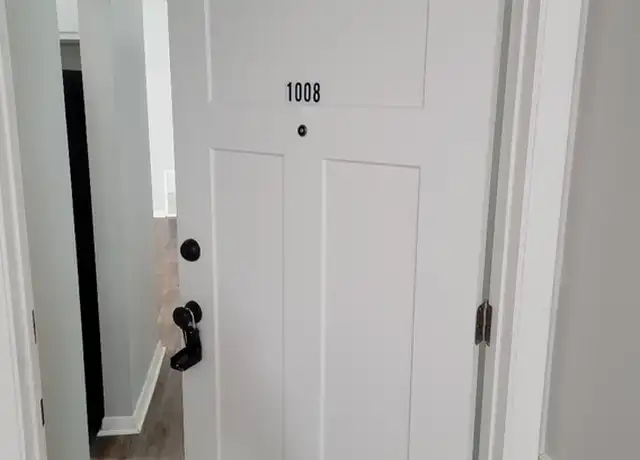 Property at 628 Wooddale Ter Unit 1008, Greenwood, IN, 46142, 1 bed, 1 bath, [object Object]