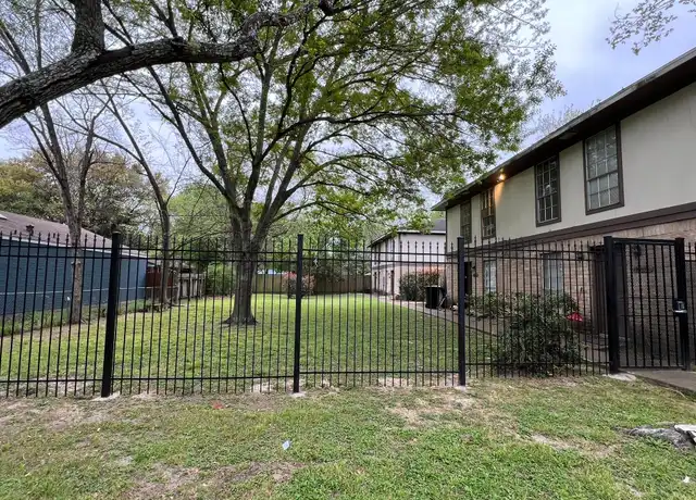 Property at 9217 Vogue Ln Unit D, Houston, TX, 77080, 3 beds, 2 baths, [object Object]
