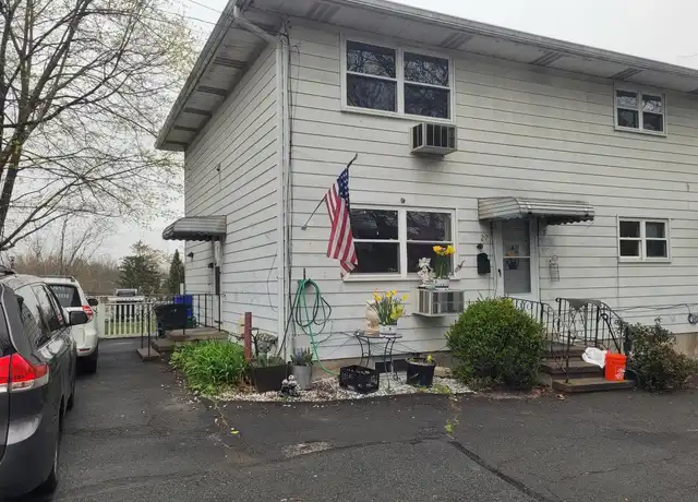 Property at 27-29-31 Lakeview Ct Unit 29, Haverstraw, NY, 10927, 2 beds, 1 bath, [object Object]