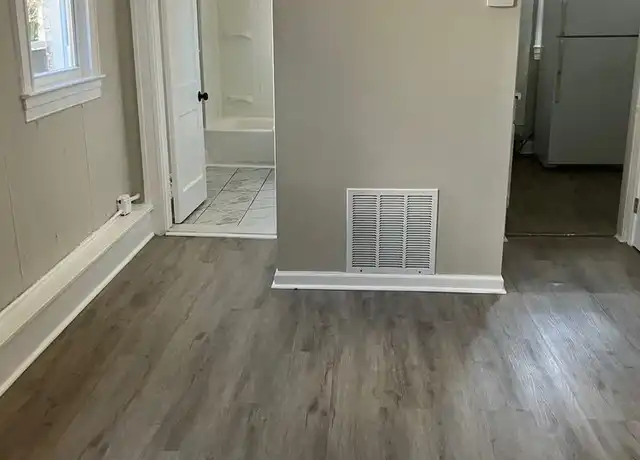Property at 1413 W Baltimore St Apt 3, Baltimore, MD, 21223, 1 bed, 1 bath, [object Object]