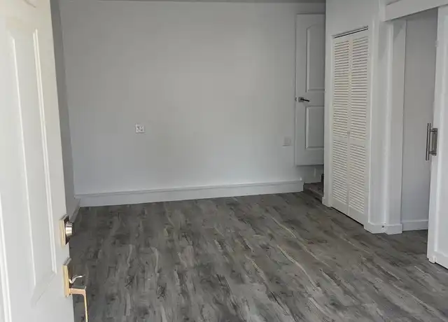 Property at 14771 Vanowen St, Reseda, CA, 91335, 1 bed, 1 bath, [object Object]