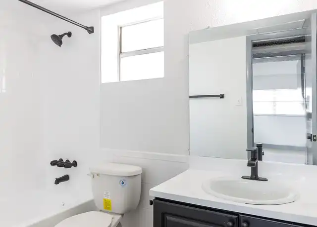 Property at Parc Place - 17600 NW 5th Ave, Miami, FL, 33169, 1 bed, 1 bath, [object Object]