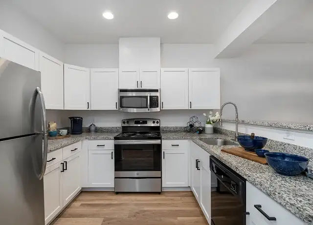 Photo of 1415 NW Santa Fe Ln, Silverdale, WA 98383