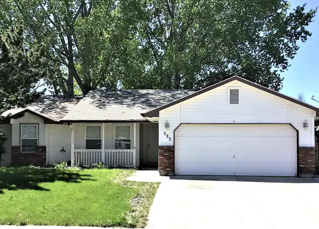 Property at 585 N Katie Way, Kuna, ID, 83634, 3 beds, 2 baths, [object Object]