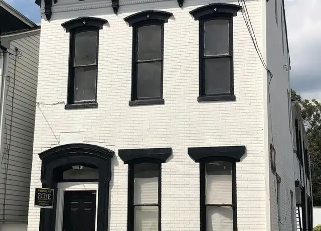 Property at 233 E Philadelphia St Unit 4, York, PA, 17403, 1 bed, 1 bath, [object Object]