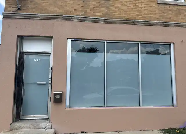 Property at 1744 W Foster Ave Unit 1F, Chicago, IL, 60640, 0 beds, 1.5 baths, [object Object]