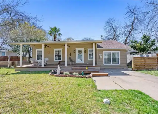 Property at 5712 Avenue D, Austin, TX, 78752, 3 beds, 2 baths, [object Object]