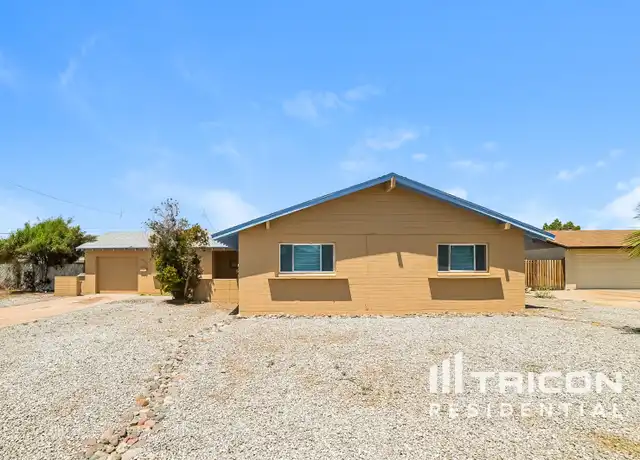 Property at 6006 W Medlock Dr, Glendale, AZ, 85301, 4 beds, 2 baths, [object Object]