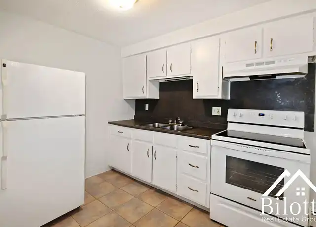 Property at Hillside Terrace Apartments - 264 Fruit Hill Ave, North Providence, RI, 02911, 2 beds, 1 bath, [object Object]