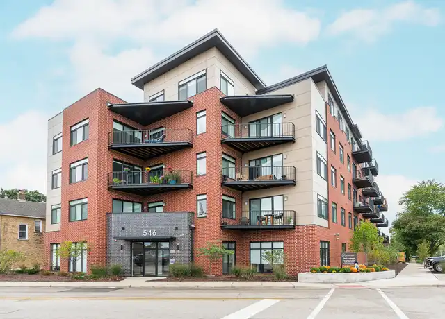 Property at 546 Green Bay Rd Unit 502, Highwood, IL, 60040, 2 beds, 2 baths, [object Object]