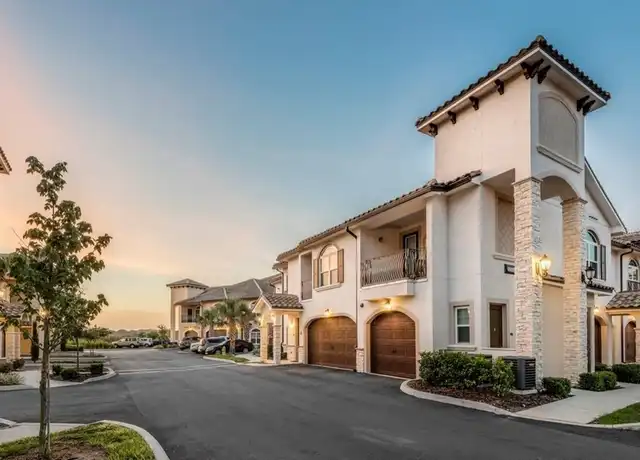 Property at 7102 Portofino Way, Davenport, FL, 33896, 2 beds, 2 baths, [object Object]